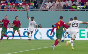 В 31 ата минута Кристиано Роналдо прати топката във вратата на