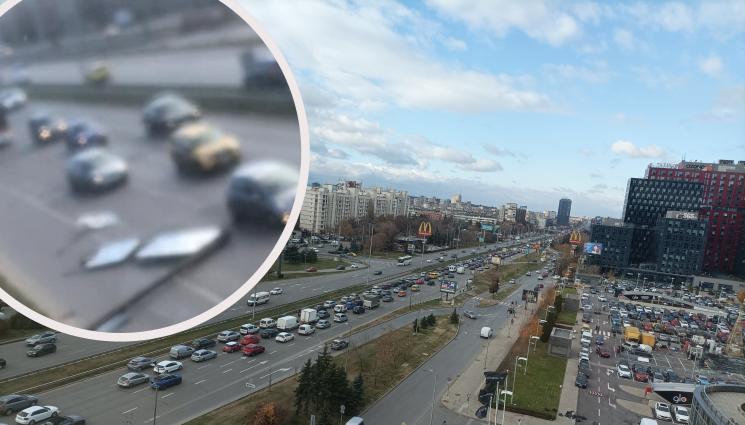 задръстване - КОШМАР В СОФИЯ: Огромно задръстване на ключов булевард, табела падна върху джип (СНИМКА)