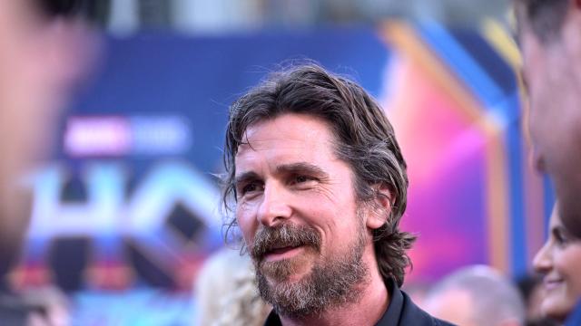 Крисчън Бейл преследвал хора по улиците, за да влезе в нова роля