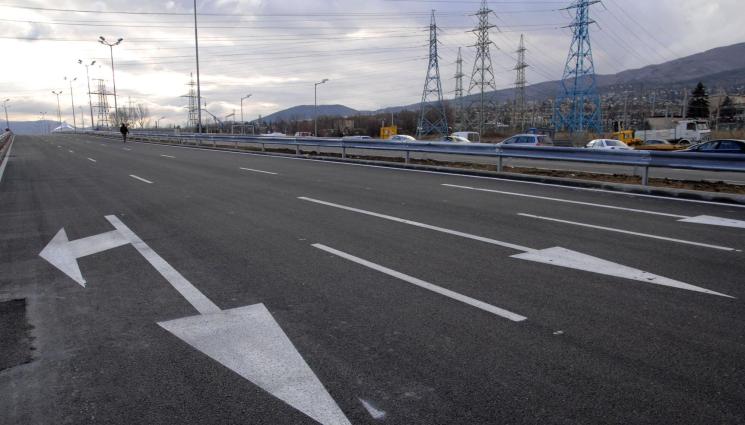 Околовръстно шосе - ЗАРАДИ ГРЕШНИ ЗНАЦИ И БУЙНА РАСТИТЕЛНОСТ: Прокуратурата нареди на АПИ да провери Северната тангента на Околовръстното