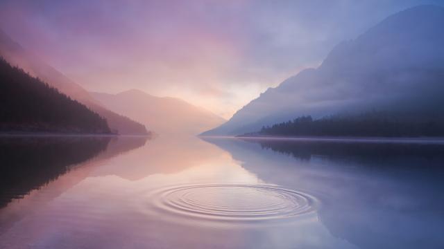 На дъното на езеро в центъра на Европа откриха „подводен Стоунхендж“