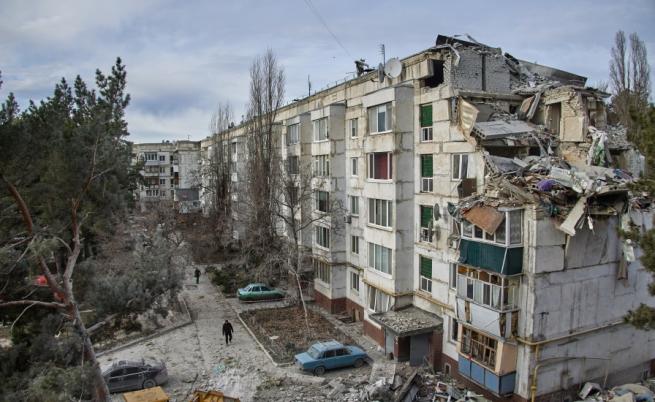 Украйна съобщи за руски обстрел по Харков и Запорожие
