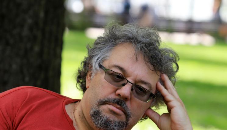 Манол Пейков - ГЕРОЙ НА СЕДМИЦАТА: Манол Пейков дава светлина на Украйна