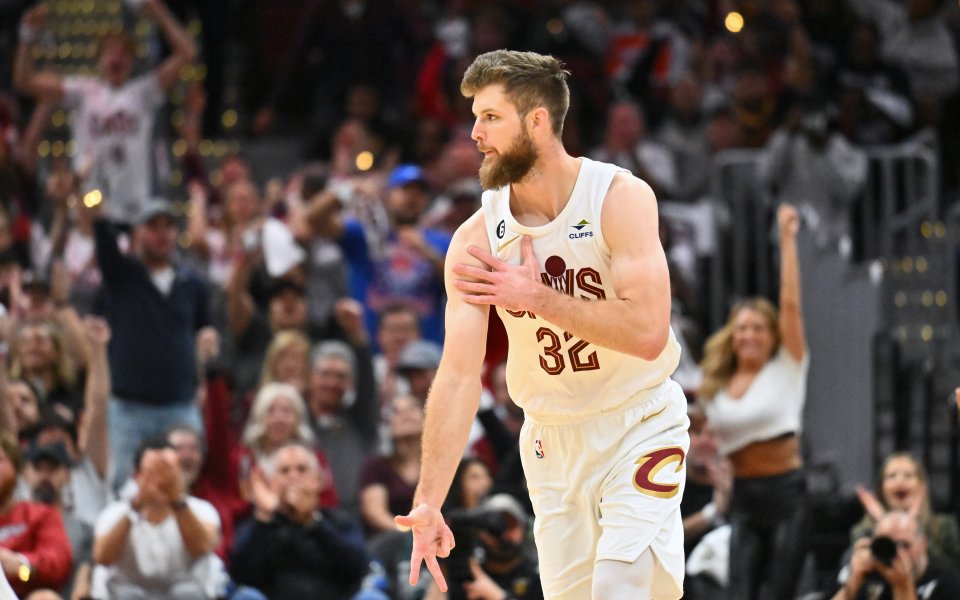 Дийн Уейд няма да играе за Кливланд в следващия един