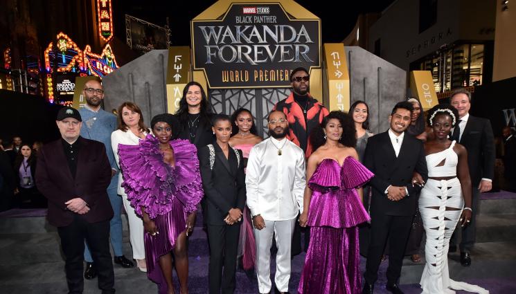 Уаканда завинаги - „Уаканда завинаги“ държи върха на боксофисите в САЩ и Канада