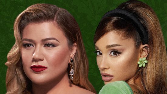 Kelly Clarkson и Ariana Grande започват празниците с интерпретация на живо на “Santa, Can’t You Hear Me”