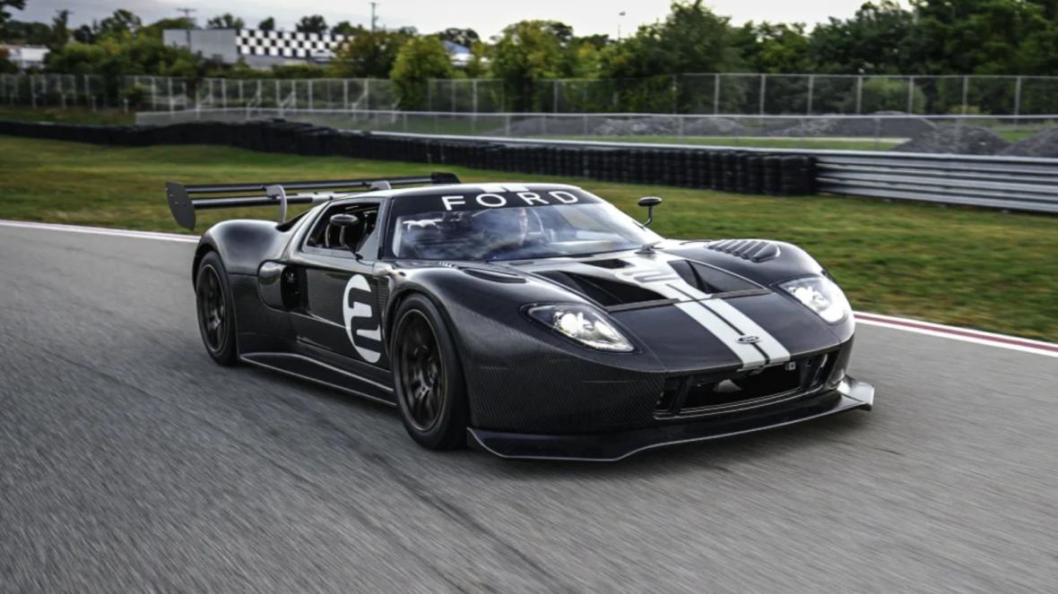 GT1 Ford GT