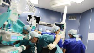 Специалисти от Военномедицинска академия извършиха поредна чернодробна трансплантация съобщиха от
