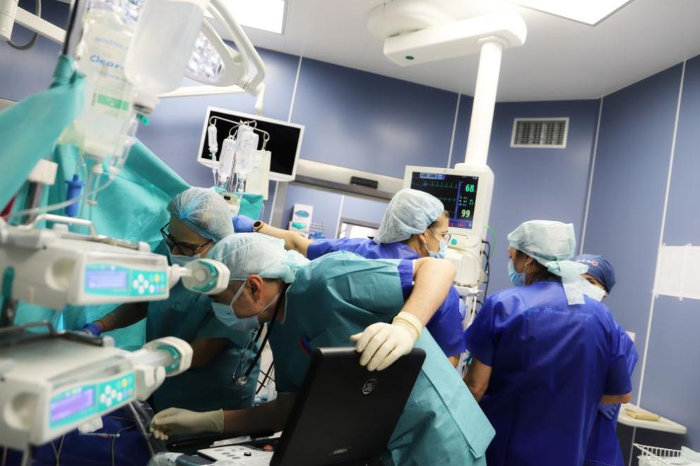Специалисти от Военномедицинска академия извършиха поредна чернодробна трансплантация, съобщиха от