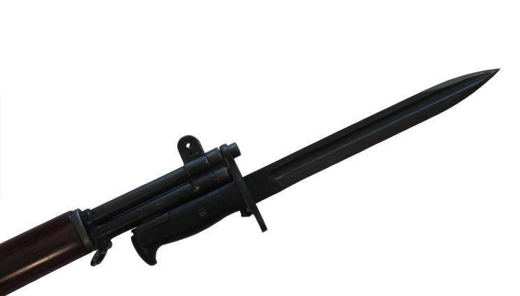 щик - ФАТАЛЕН ИЗХОД: Почина мъжът, прободен с щик в Бургас