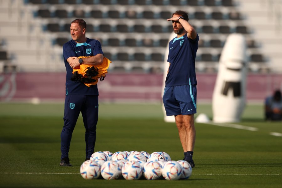 Тренировка на Англия Катар 20221