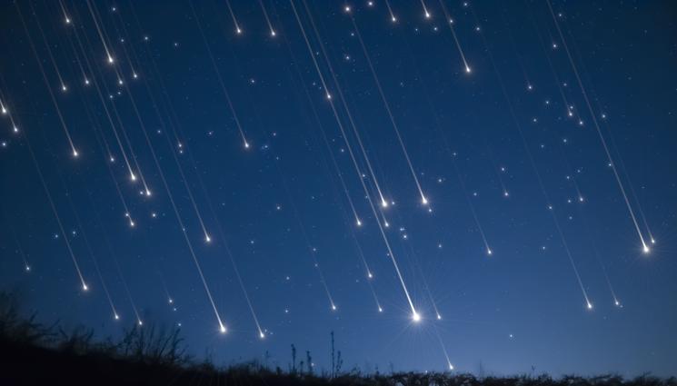 метеоритен дъжд - Гледаме 90 падащи звезди на час: Зрелищният метеорен поток иде от съзвездие Близнаци