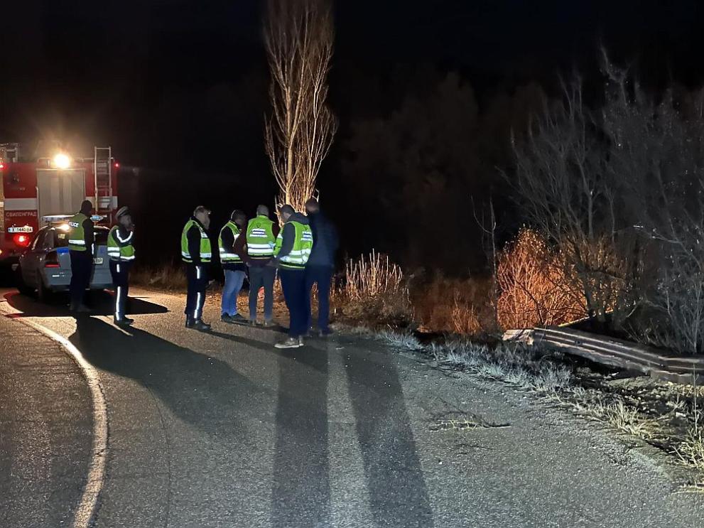 Две са основните версии за тежката катастрофа с автобус с 40