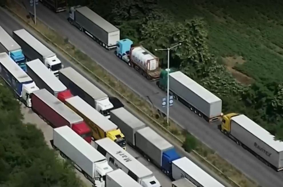 Tранспортна блокада около Дунав мост при Русе през последните дни,