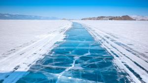 Три млади момчета загинаха след като пропаднали в замръзнало езеро