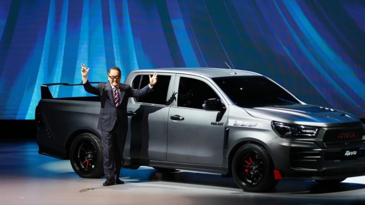 Toyota Hilux EV Concept
