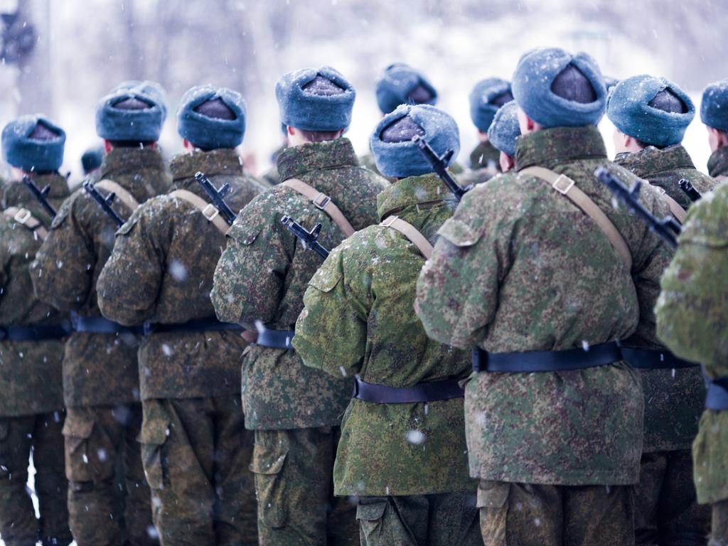 Корупцията терор издевателства в модерната руска армия всъщност няма