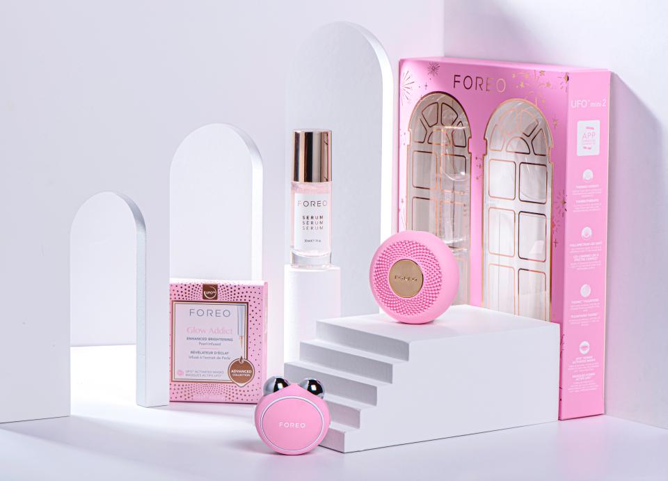 FOREO подаръчни комплекти