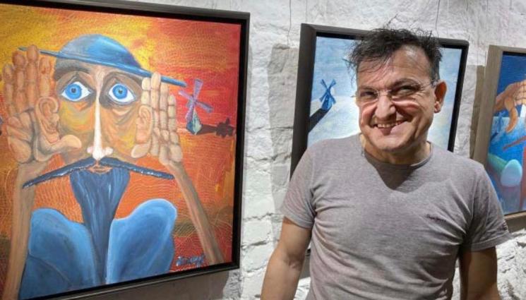 Зуека с негови картини - РАЗКАЗВА МИТОВЕ В КАРТИНИ: Зуека рисува как царица съгреши с бик