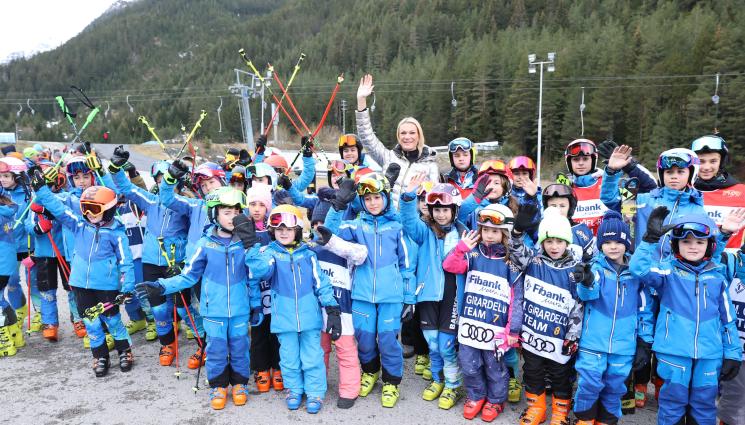 Банско - Мария Рийш откри сезона в Банско