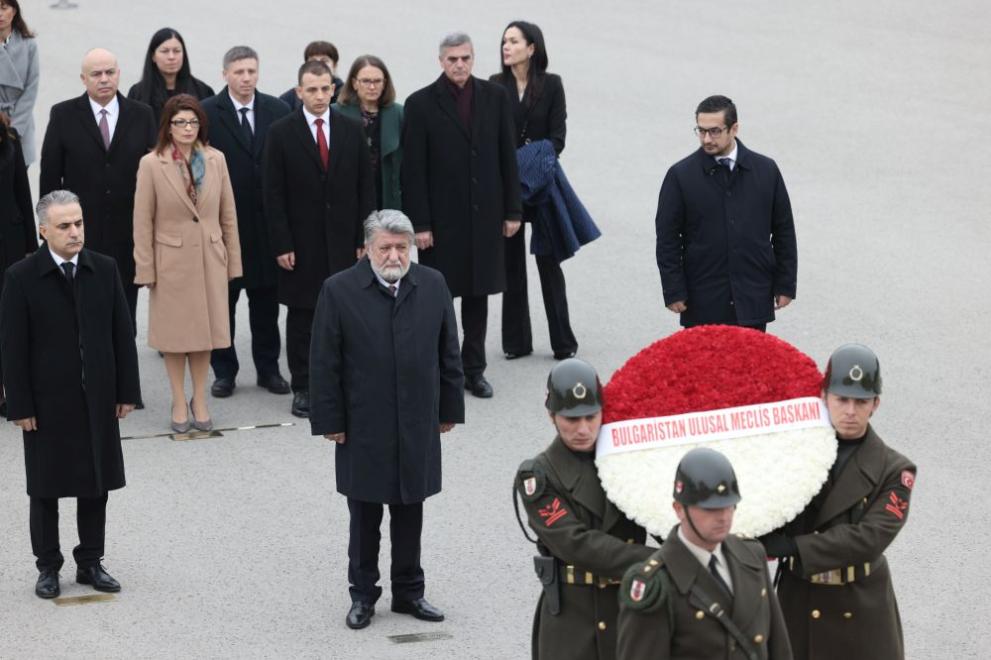 Поклон пред делото на Мустафа Кемал Ататюрк - строителя на