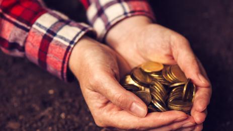 земеделци пари помощи