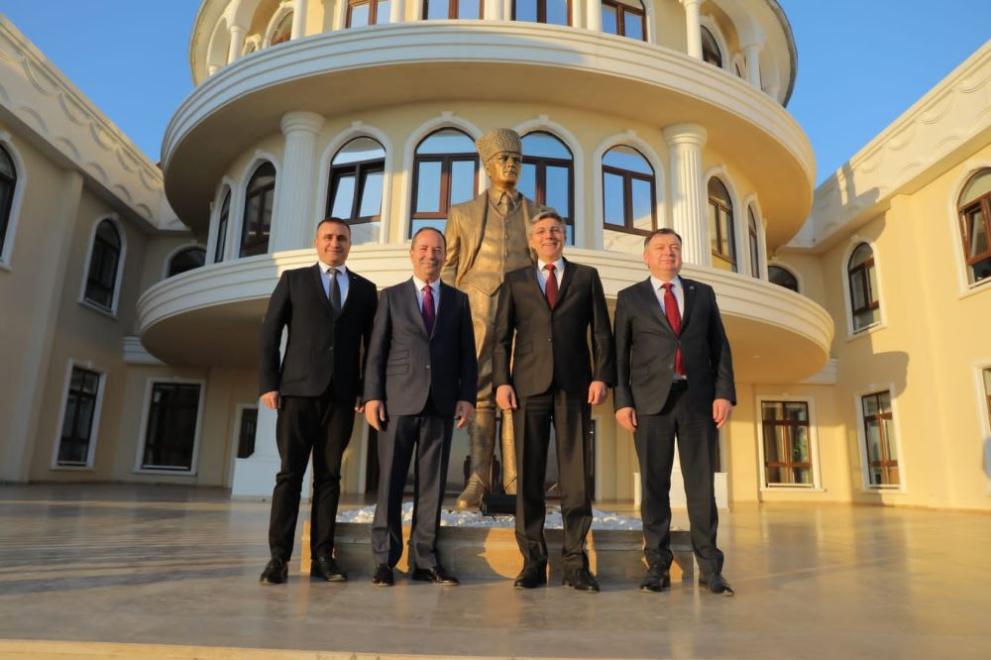  Мустафа Карадайъ Турция посещаване 