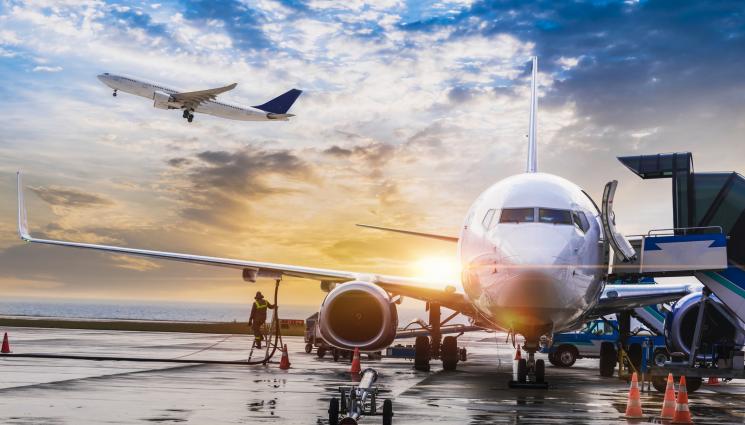 Самолет - НЕПРИЯТНО: Президентски самолет не можа да кацне заради нелеп инцидент!