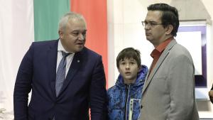 Сашко и спасителите