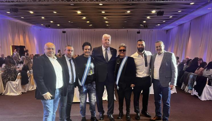 Аргирови - Братя Аргирови наградени като Меси