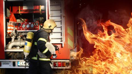 ОГНЕН АД: Мъж загина при пожар в дома си