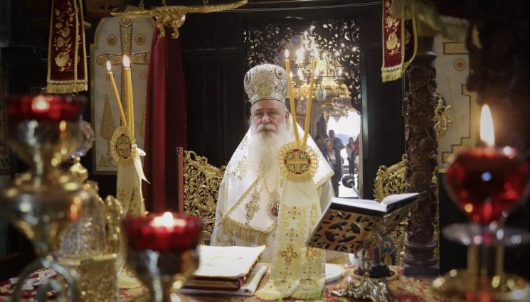 Сионий - Велички епископ Сионий, игумен на Троянския и Бачковския манастир пред „Телеграф“: На Рождество да се помолим за мир