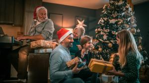 6 от 10 европейци предпочитат да чакат Дядо Коледа у