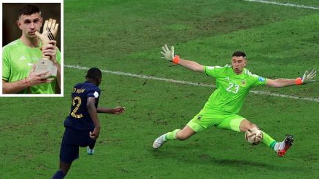 Емилиано Мартинес