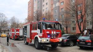 Комин се запали в жилищен блок в Благоевград Няма пострадали Два