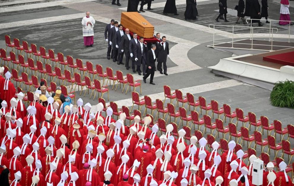  заравяне папа Бенедикт 