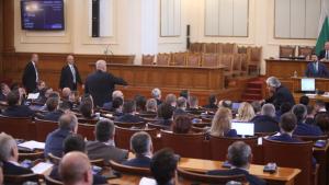 Народните представители ще изслушат министъра на отбраната Тодор Тагарев относно