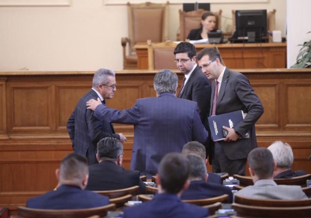 Пари за компенсации на битовите потребители на природен газ има