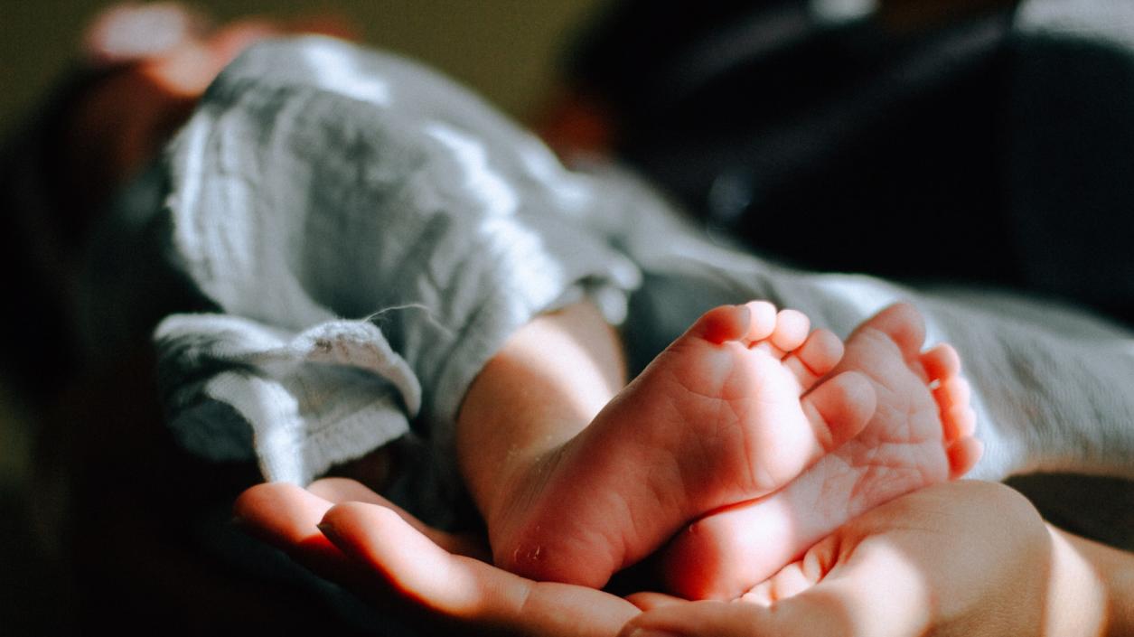 Александър и Виктория са най-предпочитаните имена за новородени за 2022 г