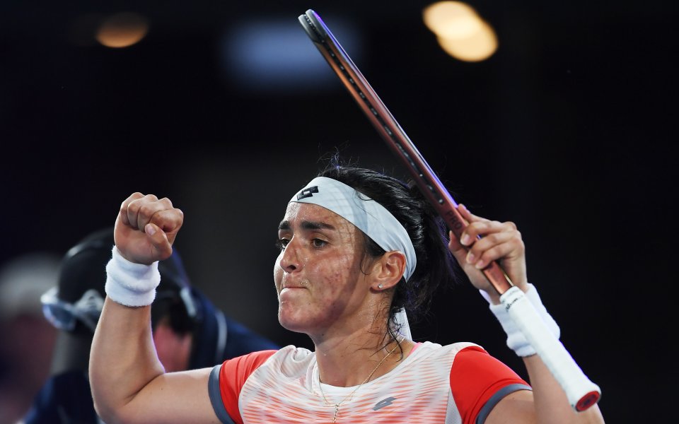 Онс Жабюр се класира за полуфиналите на турнира в Аделаида,