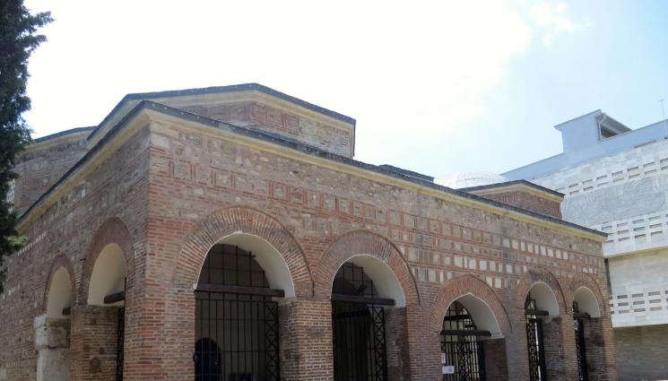 Ески джамия - 10 години по-късно Ески джамия остава държавна