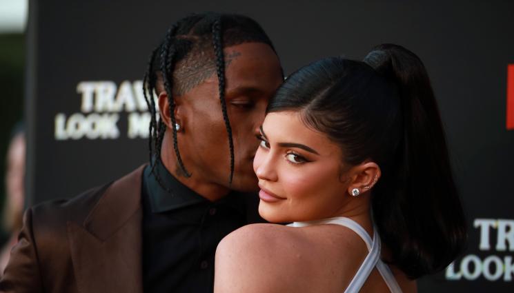 Кайли Дженър - ВСИЧКО СВЪРШИ: Кайли Дженър и рапърът Травис Скот пак скъсаха