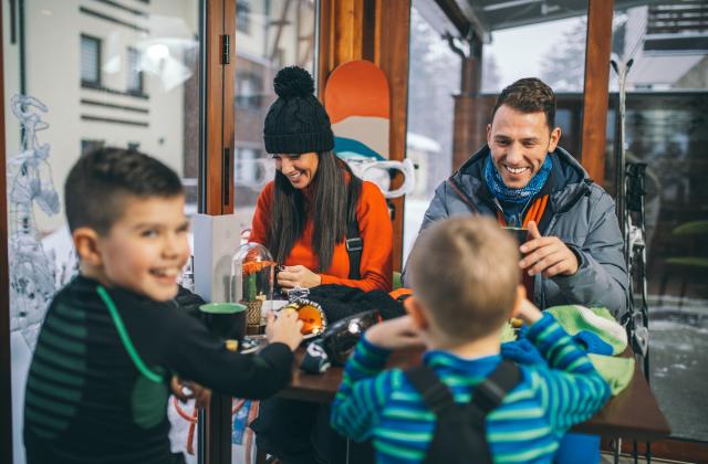 Големите ски центрове у нас изразяват задоволство от протичането на