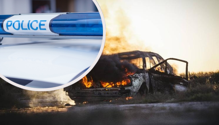 горяща кола полиция