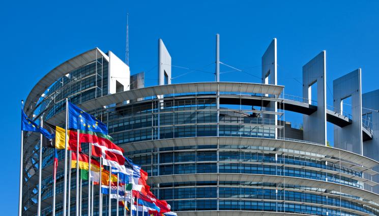 ес - СРЕЩА НА ВЪРХА: Лидерите на страните от ЕС се събират в Брюксел