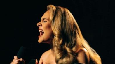 Adele започва серията си концерти в Лас Вегас