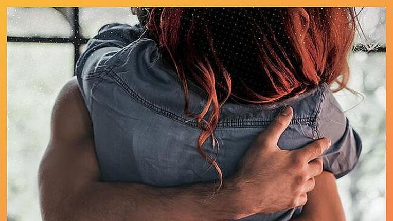  8 увлекателни книги, с които да се сгушиш на дивана този януари 