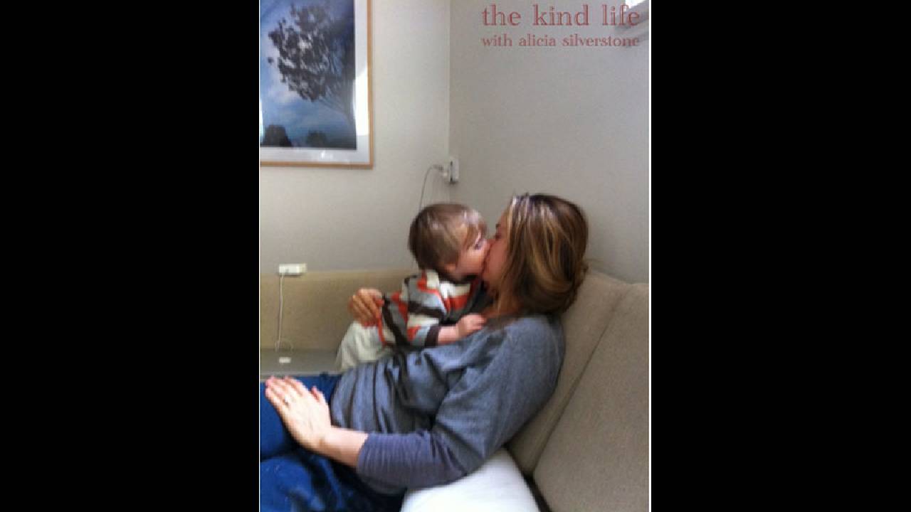 Алиша Силвърстоун