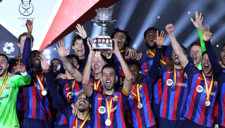 Барселона - Барселона отнесе Реал за Суперкупата. Шави вдигна първи трофей начело на каталунците
