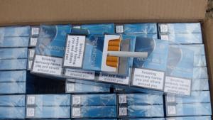 Плевенски полицаи иззеха над 63 000 къса контрабандни цигари след
